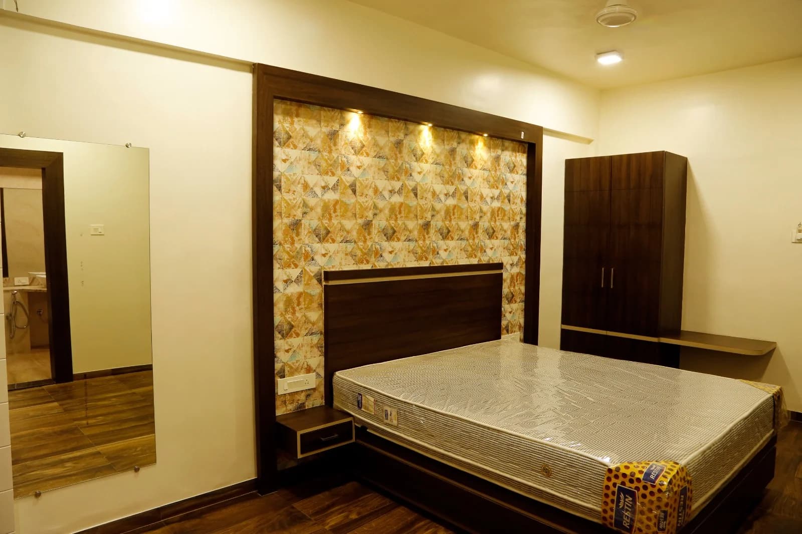 Bed Room